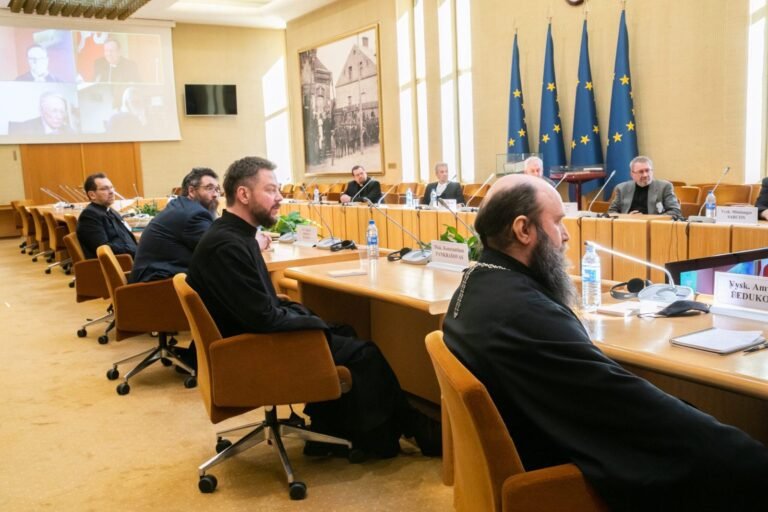 Lietuvos krikščioniškų bendruomenių lyderiai reiškia paramą Ukrainos žmonėms
