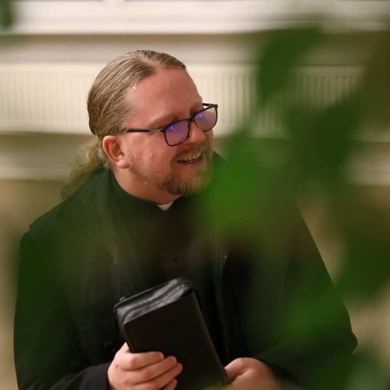 Kun. Gintaras Blužas OFS paskirtas Bergeno lietuvių kapelionu