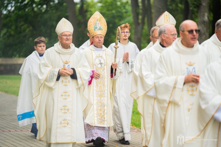 Krekenavoje paminėta Mokytojų ir katechetų diena