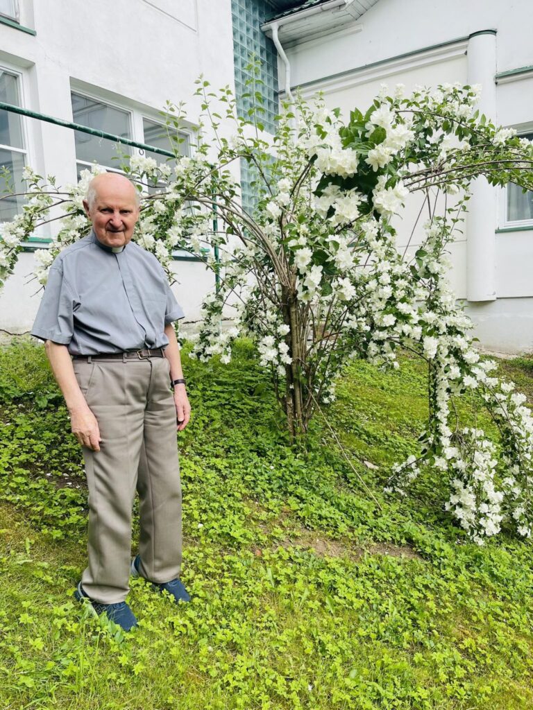 Pas Viešpatį iškeliavo kunigas monsinjoras Steponas Vytautas Brazdeikis