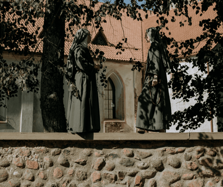 Uždaromas Šv. Jono apaštalinių seserų vienuolynas Senuosiuose Trakuose