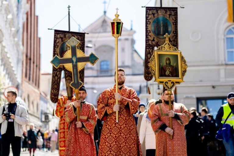 Vilniaus metropolitas Inokentijus nubaudė kunigus, kurie reikalavo atsiriboti nuo patriarcho Kirilo