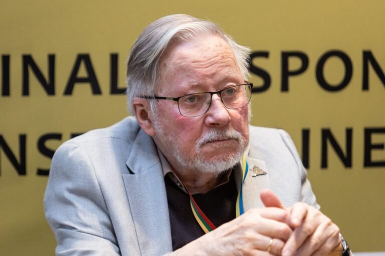 V. Landsbergio šalininkai laimėjo – jo statusas pakeistas