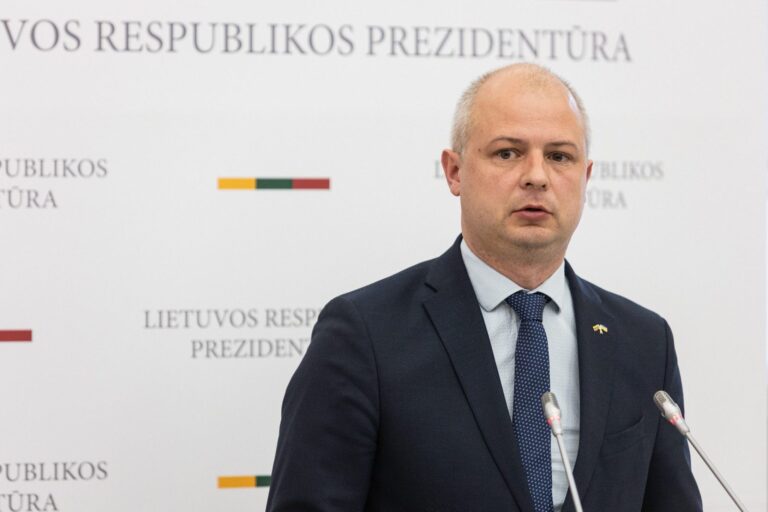 Mišką iškirtęs Aplinkos ministras S. Gentvilas teigia tinkamai prižiūrintis savo nuosavybę