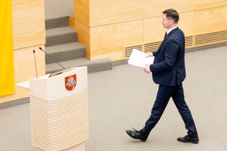 P. Saudargas tikisi paramos Seimo komisijos išvadoms, sieks apkaltos prezidentui