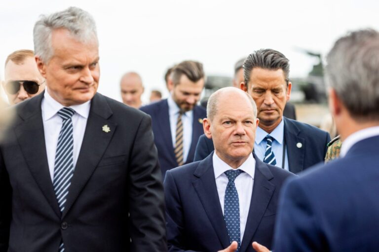 Vokietija „griežtai atmeta“ Rusijos grasinimus Lietuvai dėl tranzito į Kaliningrado sritį