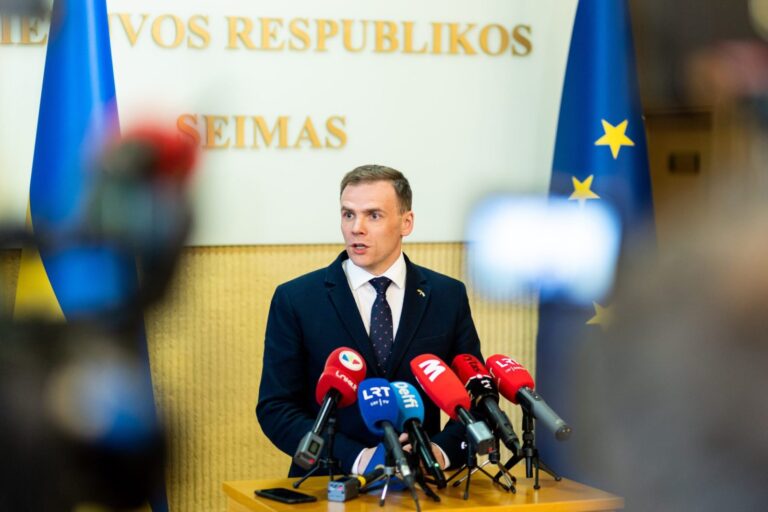 Konservatoriai: aukštą SND akcizą kompensuosim mokesčiu už CO2