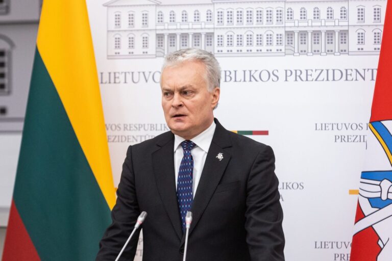 G. Nausėda: VSD pranešėjo komisija – nelegali, V.Bakas negali dirbti su slapta informacija