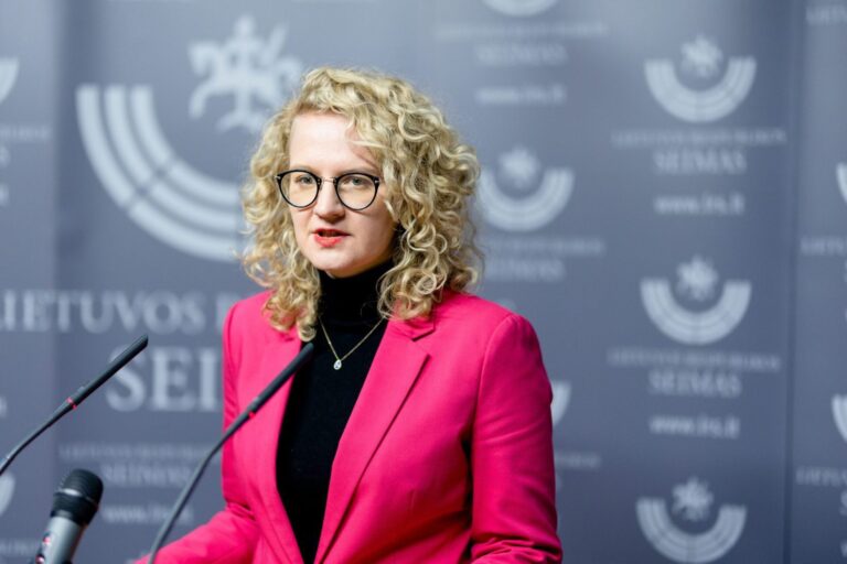 A. Armonaitė: koalicijos partneriai pažadėjo paieškoti balsų vienalytėms partnerystėms