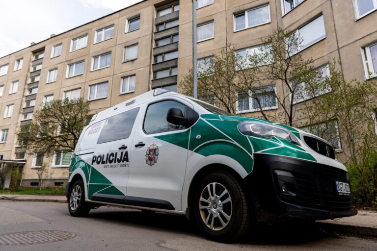 Parlamentarai planuoja priimti naują Vidaus tarnybos statutą