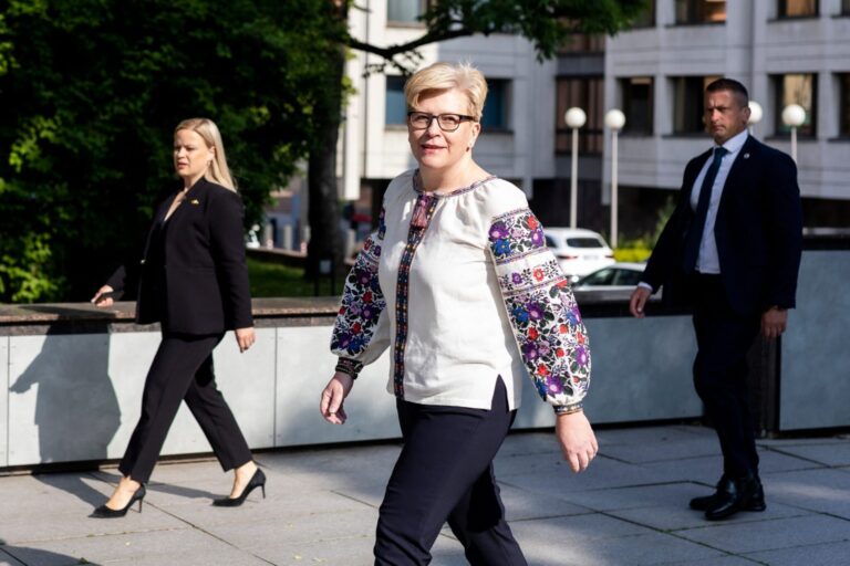 Premjerė su Lietuvos katalikų ir Ukrainos unitų dvasininkais aptarė paramą ukraniečiams