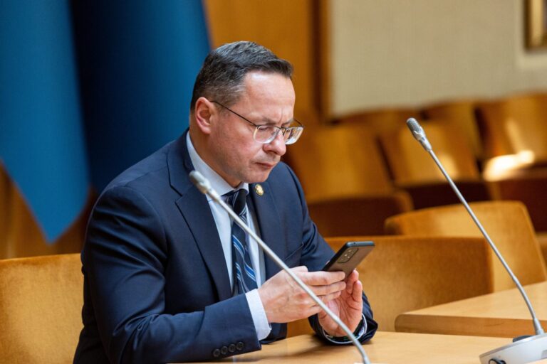 Seimo Užsienio reikalų komitetas: būtina įvertinti JAV politikos tendencijų poveikį Lietuvai
