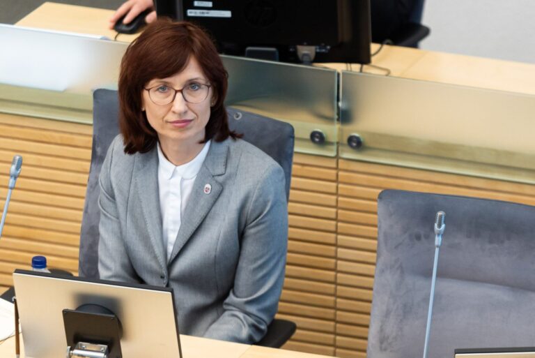 VRK vadovė: elektroninių parašų sistemoje jokių saugumo rizikų nėra