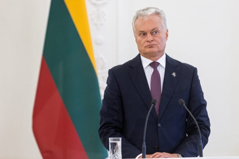 G. Nausėda neskubės tvirtinti naujo švietimo ministro, nepaisant jam dirbti likusio laiko