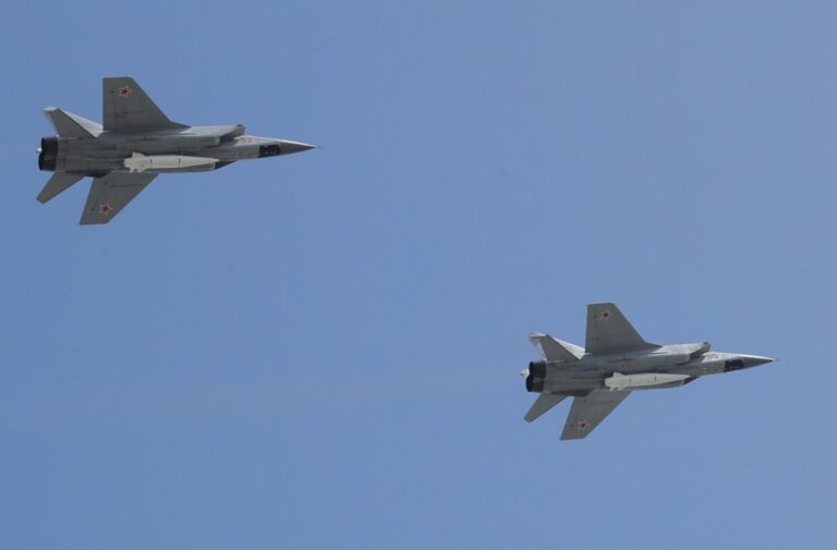 Rusijos naikintuvai Estijos oro erdvėje ignoravo NATO pilotų signalus