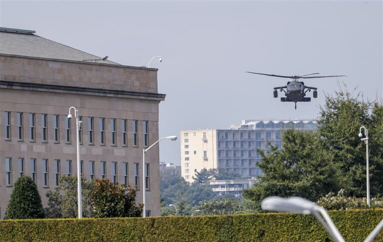 Po Pentagono apskaitos klaidos JAV siunčia Ukrainai naują karinės pagalbos paketą