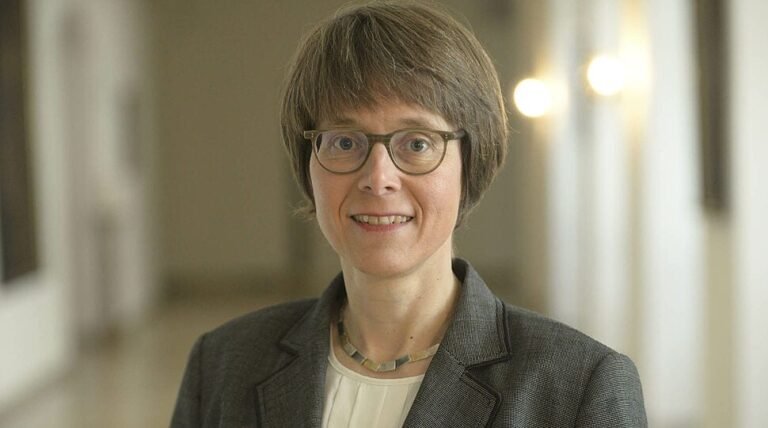 Vokietijos katalikų vyskupų konferencijos generaline sekretore pirmą kartą išrinkta moteris