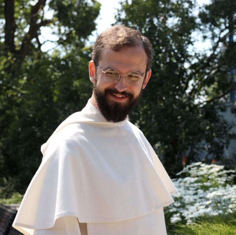 Einu į santykį su Dievu ir žmogumi, nes noriu iš tikro susitikti – br. Jokūbas Marija Goštautas OP