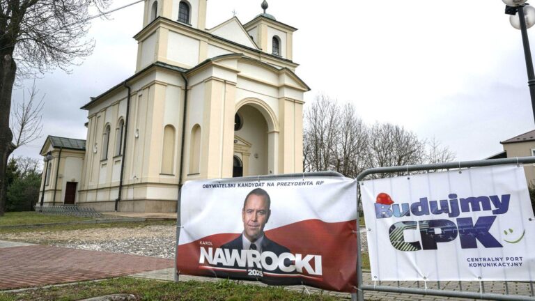 Naujasis Lenkijos prezidentas laimėjo rinkimus su katalikiškų vertybių programa