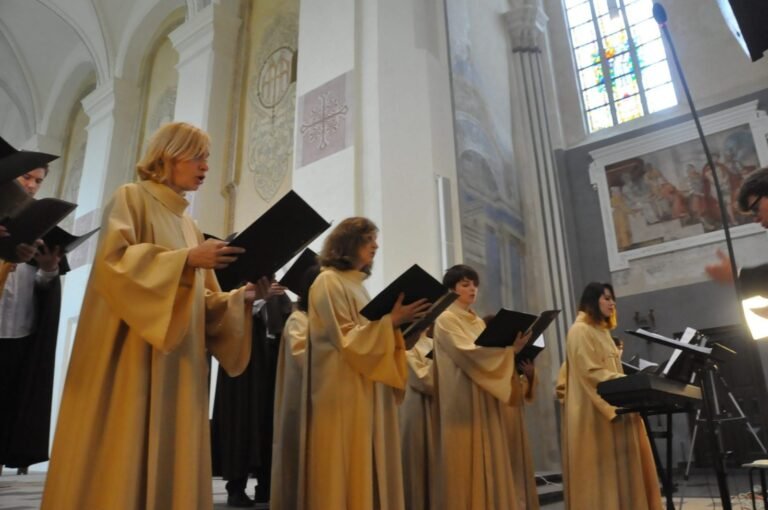 Tremtinių koplyčioje nuskambės Sibiro Madonos litanija