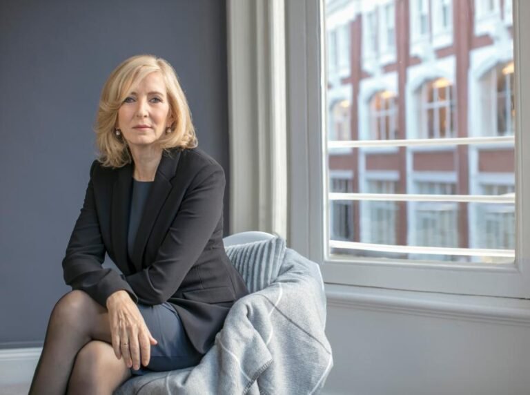 ES ombudsmenė nurodė EK pirmininkei paviešinti slaptus susirašinėjimus su „Pfizer“ vadovu