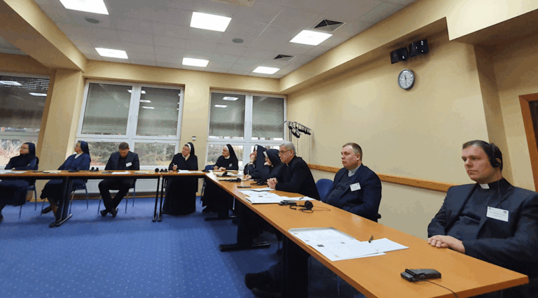 Telšių vyskupijos kunigai gilino žinias apie finansų valdymą