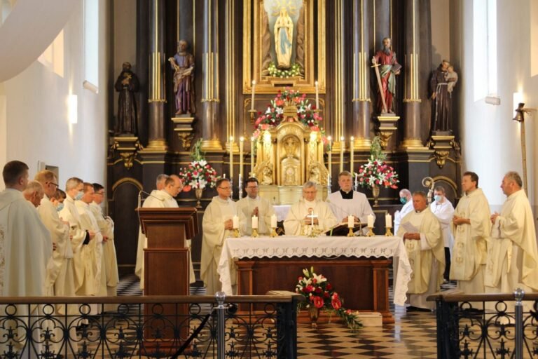 Pal. Jurgio atlaidų diena Marijampolėje buvo skirta bendruomenėms