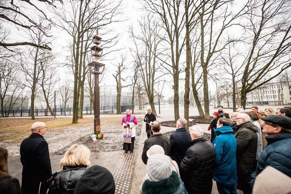 Koplytstulpio pašventinimas Kaune / Organizatorių nuotr.