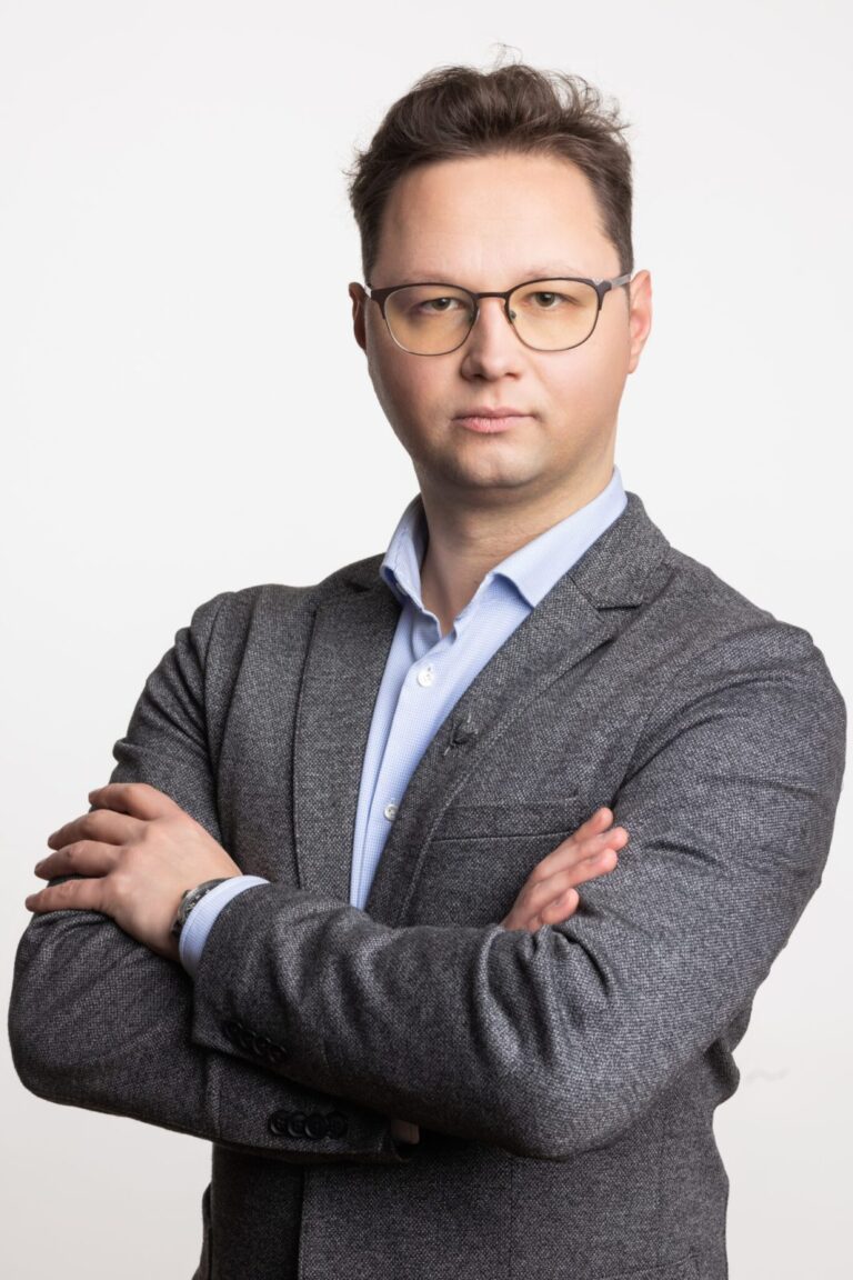 Dovilas Petkus. Lemtingas partnerysčių įteisinimo manevras?