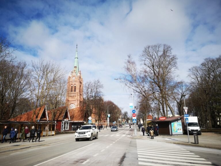 Vyriausybė perdavė Palangai autorines A. Smetonos paminklo teises