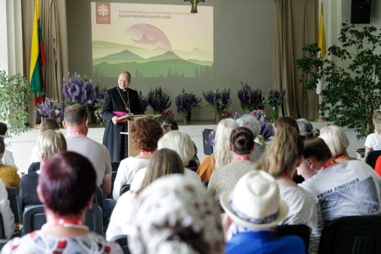 Caritas renginys apie prekybą žmonėmis