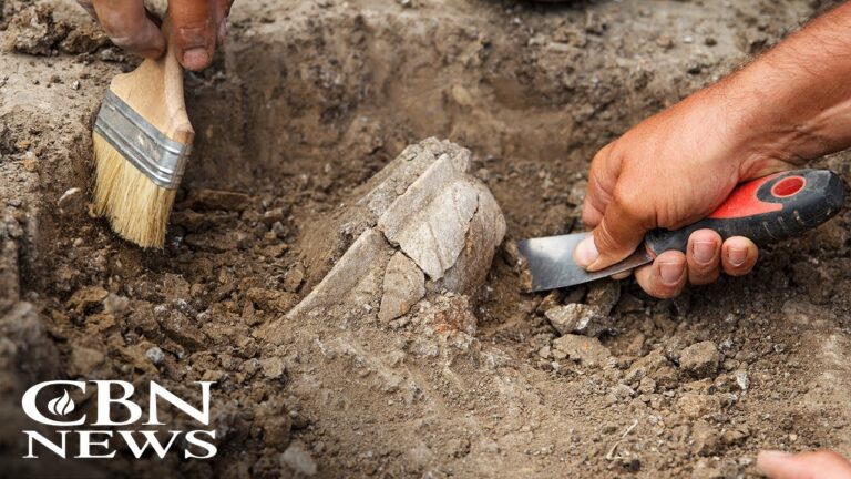 Archeologija pateikia „cunamį įrodymų” Biblijos naudai – teigia biblistas