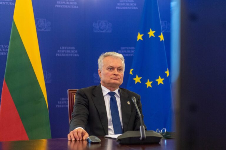 Prezidentas pabrėžia būtinybę suteikti ES šalims įrankius kovai su nelegalia migracija