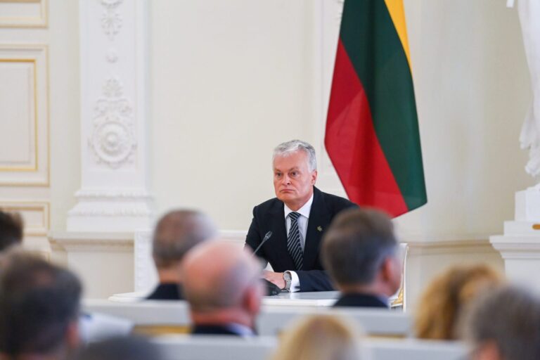 Stojimą į Komunistų partiją G. Nausėda vadina klaida, įžvelgia politinę medžioklę