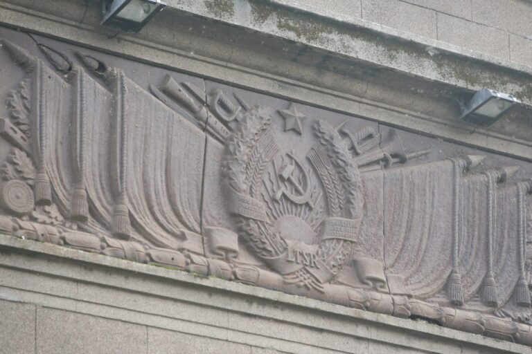 Desovietizacijos komisija ateityje atsižvelgs į pastabas dėl S. Nėries