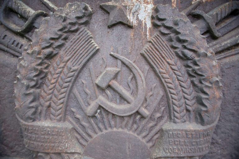 Raseiniuose nebeliks sovietinių paminklų