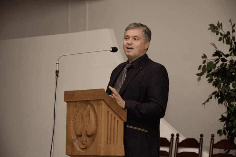 Prof. Andrius Macas. Tavo veido, Viešpatie, aš ieškau