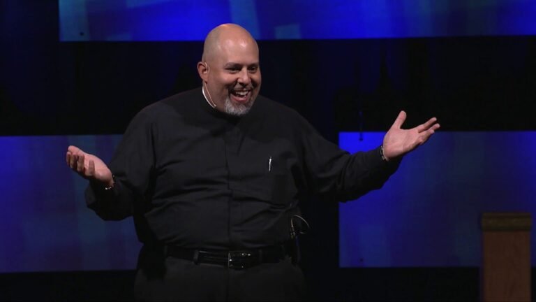 Popiežiaus paskirtas Niujorko vyskupas augziliaras – vienas jauniausių pasaulyje