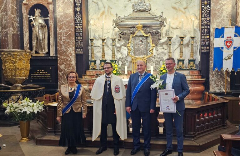 Minint Lietuvos dangiškojo globėjo šv. Kazimiero 567-ąjį gimtadienį Šv. Kazimiero ordinui prisiekė du šiauliečiai