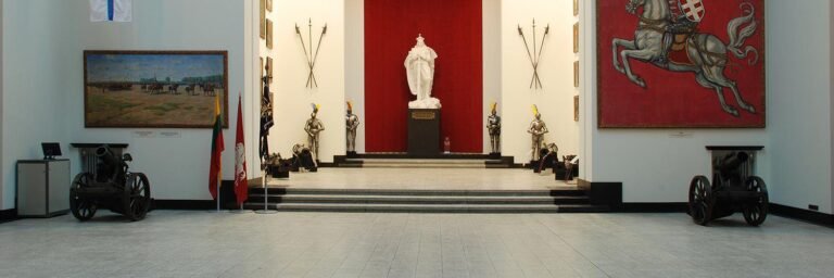 Vytauto Didžiojo karo muziejus mini šimtmetį