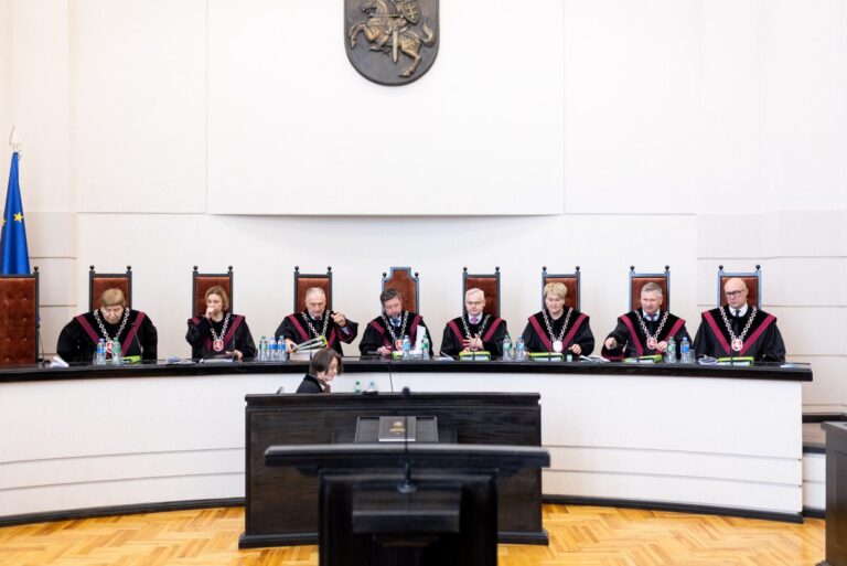 Seimo liberalai teiks pataisas, leisiančias žmonėms pasinaudoti pagalbiniu apvaisinimu neatsižvelgiant į jų šeiminę padėtį