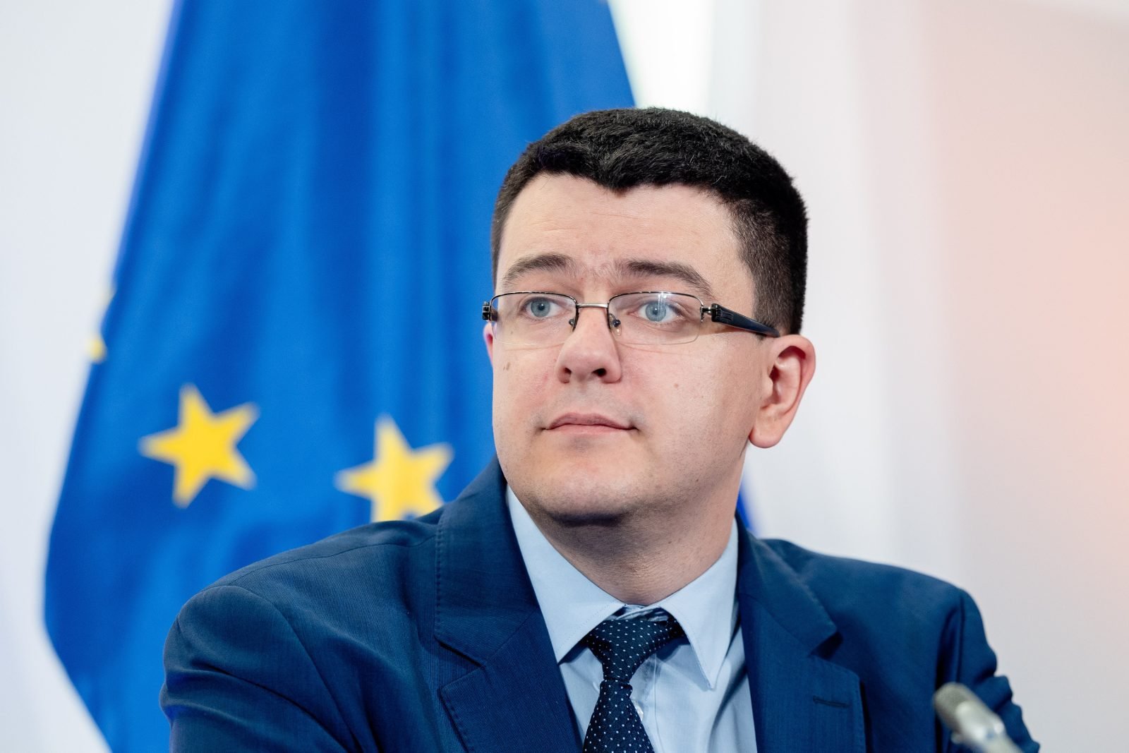 Nacionalinis susivienijimas Vilniaus centre pakabino pulkininkui K. Škirpai skirtą atminimo lentą