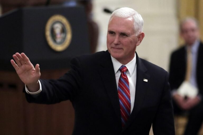 Mike Pence Budapešte: vyksta šeimos erozija