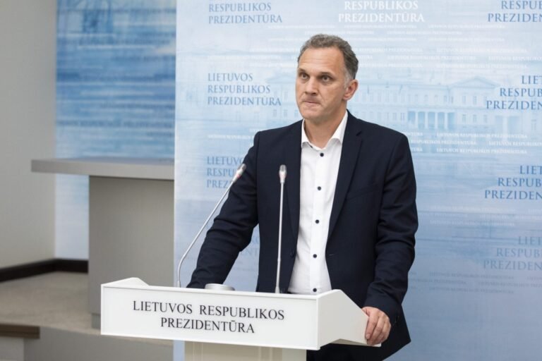 Prezidentūra reagavo į Rusijos pokštininkų paskelbtą pokalbio su Ž. Pavilioniu įrašą