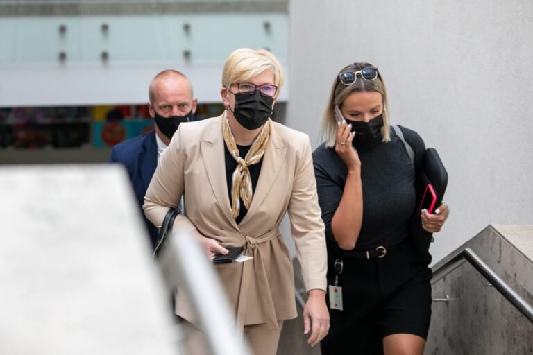 Įtakingiausi politikai – I. Šimonytė, G. Nausėda, V. Čmilytė-Nielsen – Delfi.lt apklausa