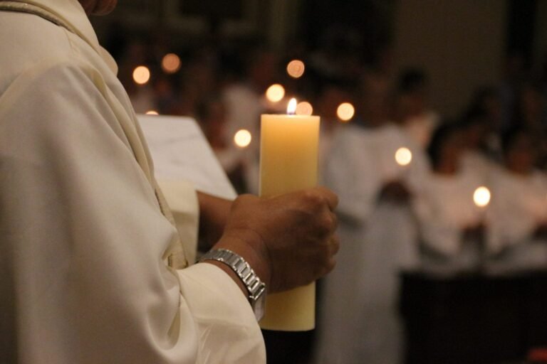 Kun. Jonas Juraitis. Du velykiniai žodžiai