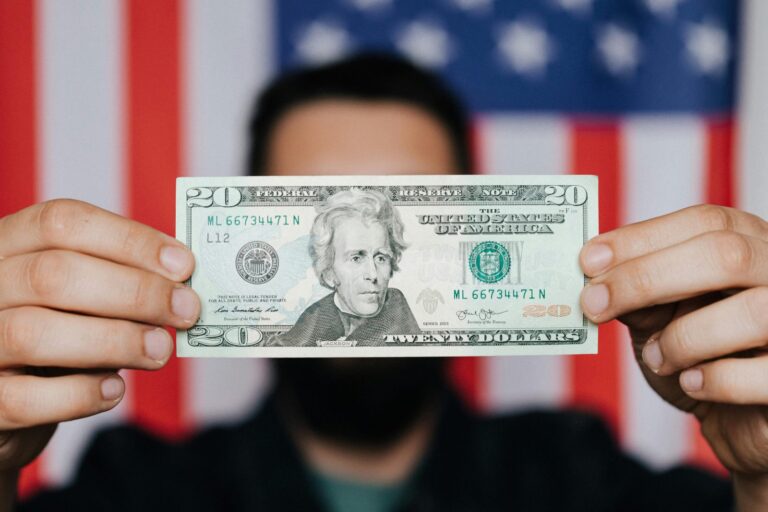 Pasaulio lyderiai reaguoja į naujus JAV muitų tarifus