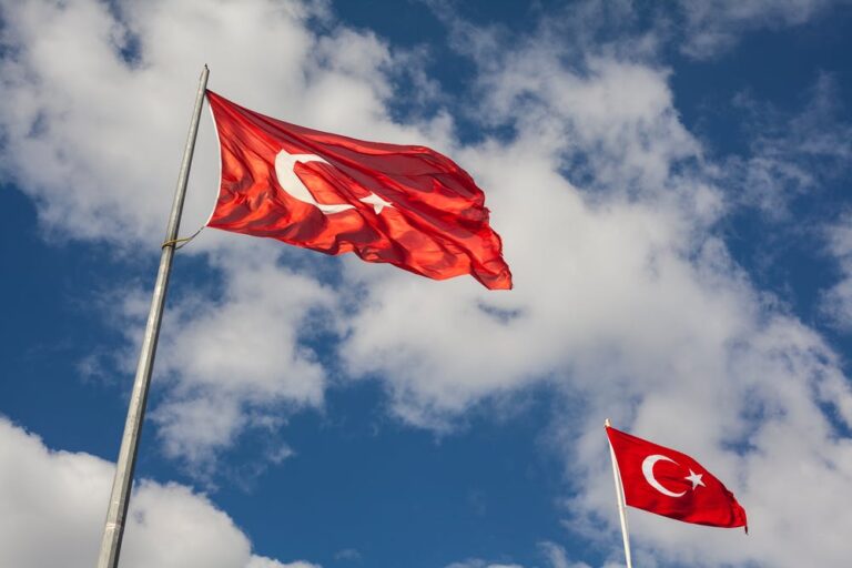 Turkijos Konstitucinis teismas leido deportuoti devynis užsienio piliečius už krikščionišką misionierišką veiklą
