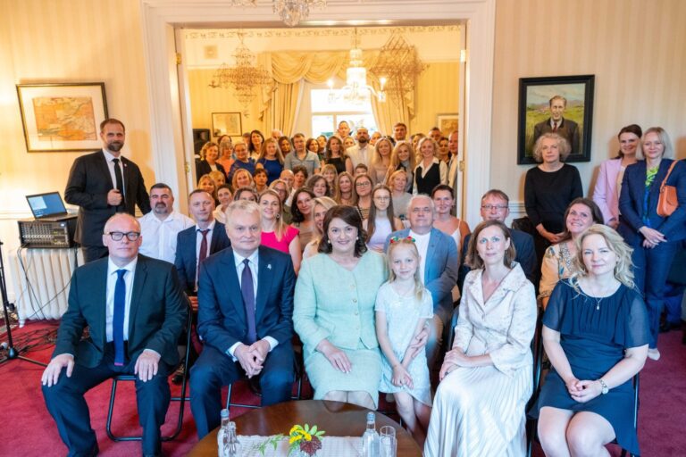 Prezidentas G. Nausėda Airijos lietuviams: nepamirškite apie galimybę kurti savo gyvenimą Lietuvoje