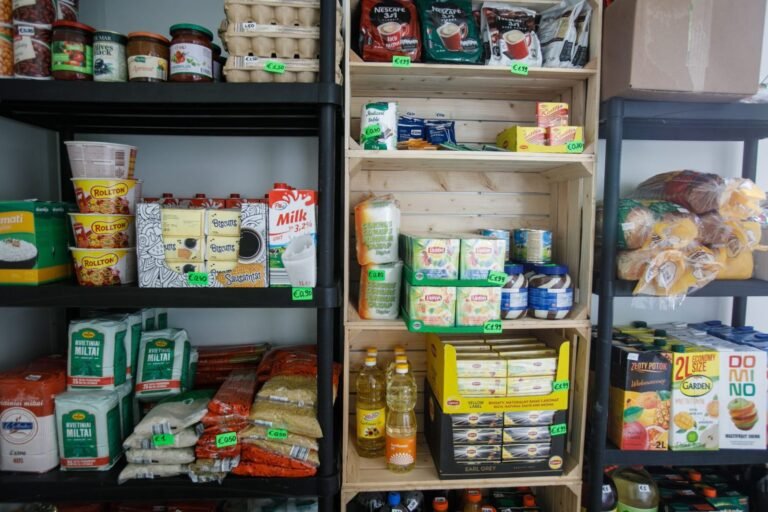 Lenkijoje dėl PVM nuo balandžio pabrango maisto produktai